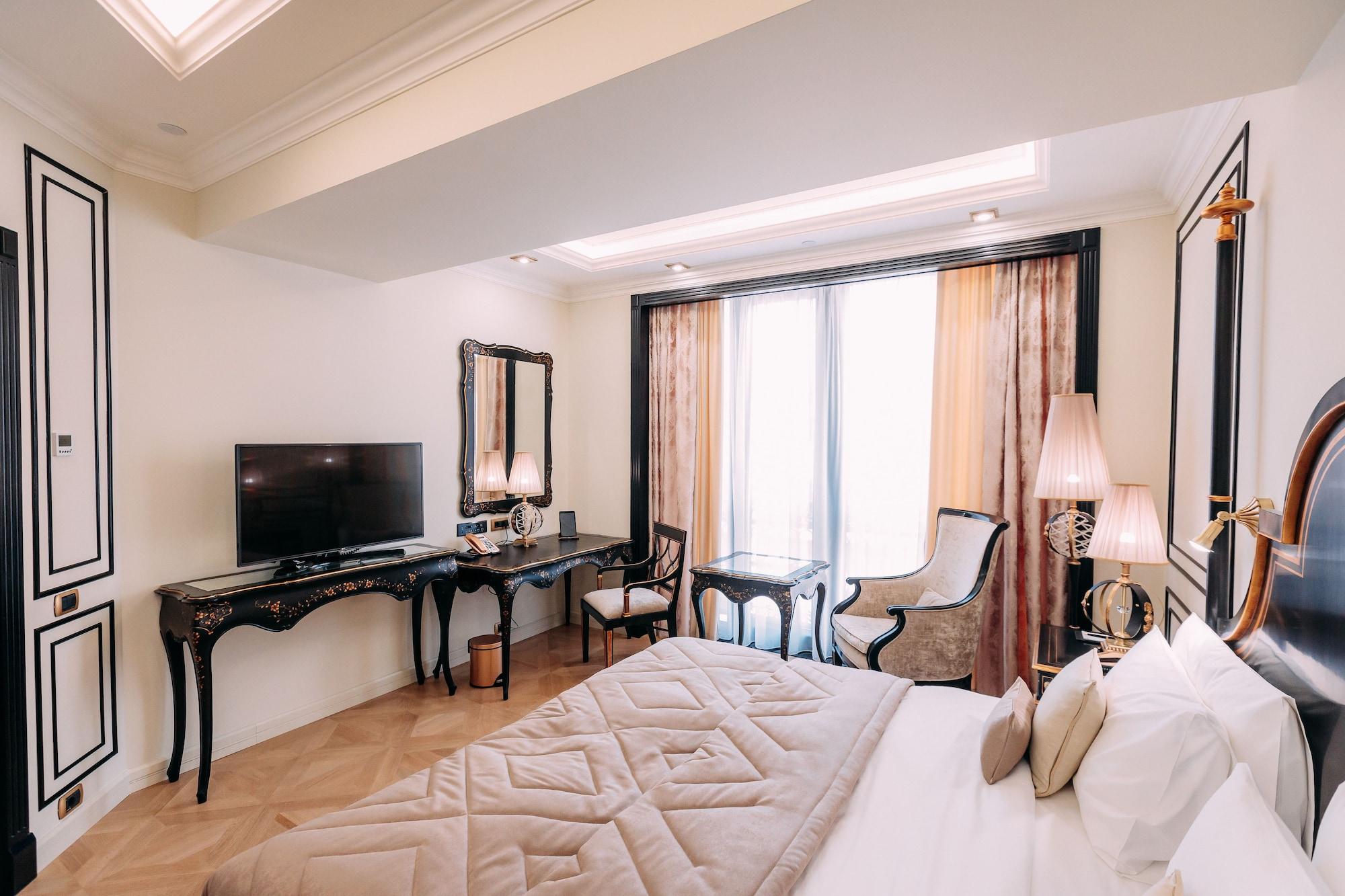 Golden Palace Hotel Erévan Extérieur photo